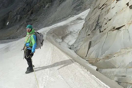Vista del macizo del Fitz Roy reflejado en la Laguna Capri